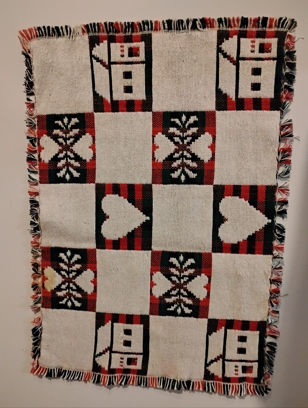 Handwoven Red, Black & White Heart House Throw Or Table Runner 5 Plate mats